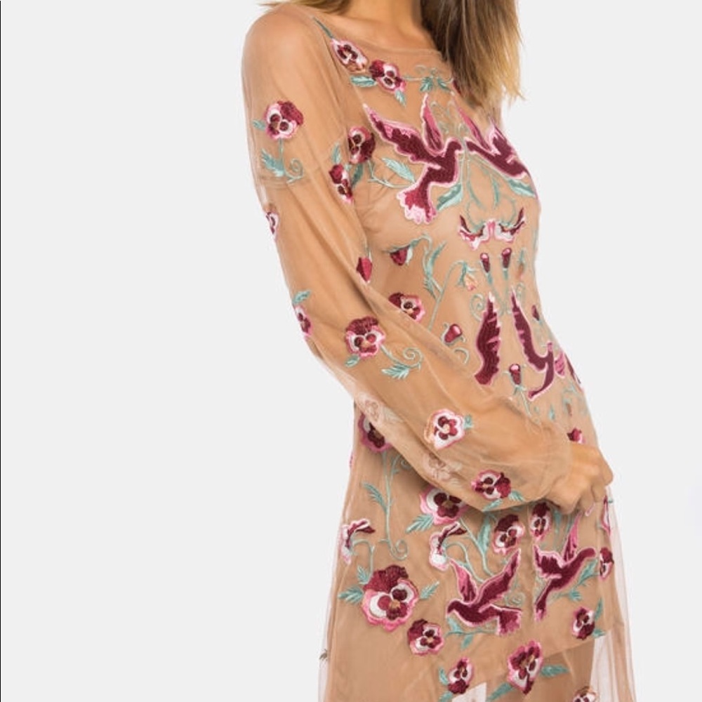 For love & lemons dove embroidery maxi dress small